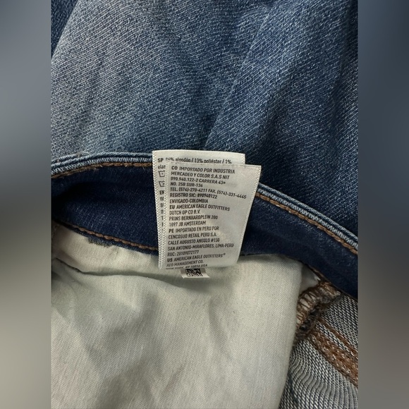 American Eagle Jeans Super stretch Blue size 4 Short - Picture 9 of 10